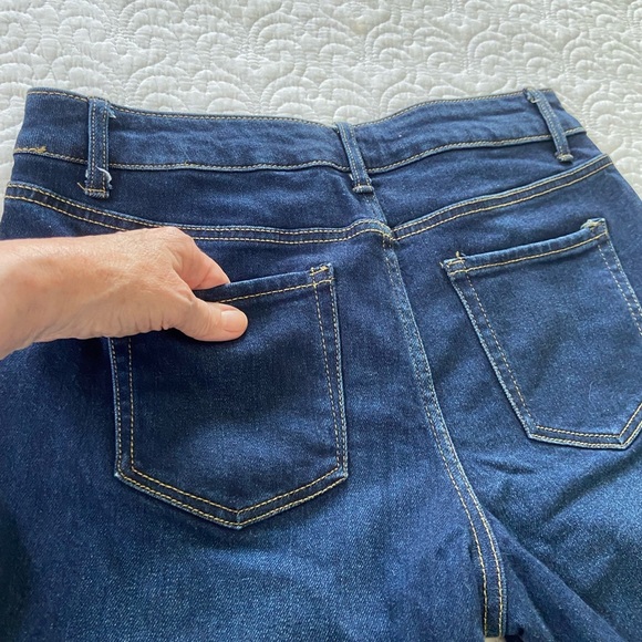 Time and Tru Straight Leg Dark Wash Jeans Size 10 - Picture 8 of 11